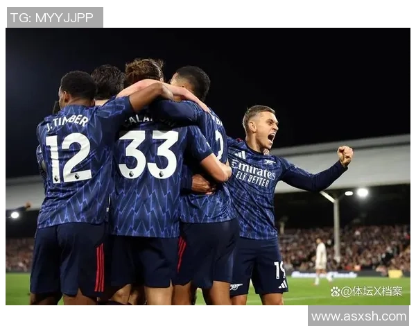 英超赛场惊现冷门莱比锡大胜波尔图引发全场轰动