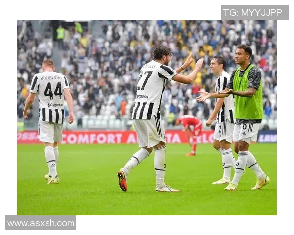 德甲激战尤文图斯与切尔西战平点球大战点燃全场激情瞬间集锦