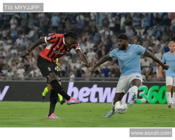 国王杯激战曼联与AC米兰互交白卷意外平局引发全场热议