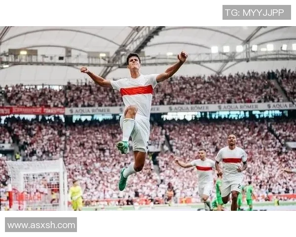 德甲激战：皇马逆袭里昂精彩瞬间引爆全场热情