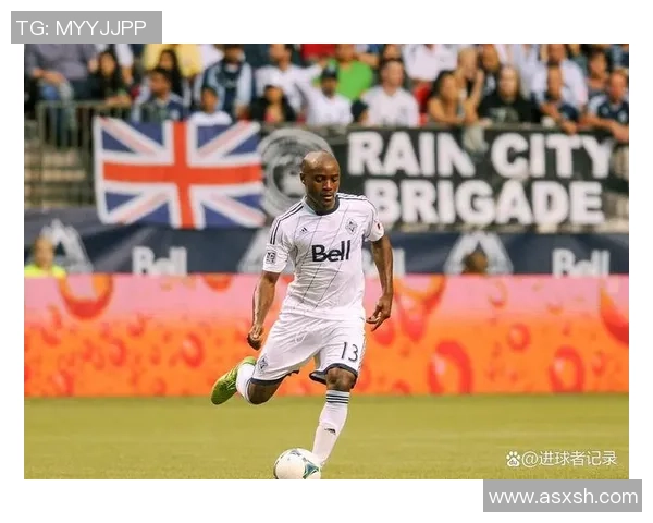 英超激战：热刺与莱比锡鏖战成平局补时进球引发全场狂欢