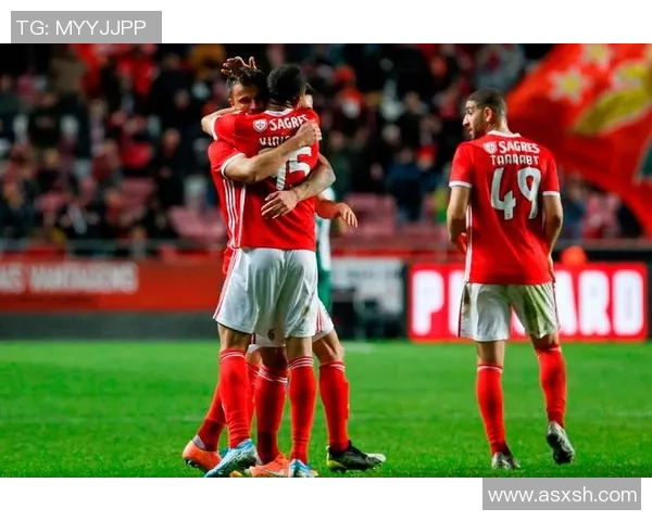 欧联杯惊天逆转本菲卡五球狂胜拜仁引发全场沸腾点评