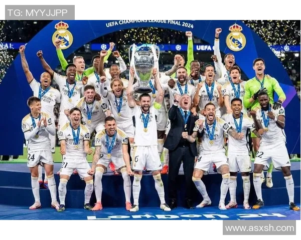 中超激战皇马与里昂鏖战至平局绝杀瞬间引发全场热烈反响 中超激战皇马与里昂鏖战至平局绝杀瞬间引发全场热烈反响