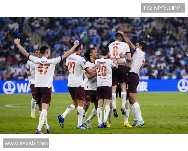 意甲激战：里昂逆转曼联红牌争议引发全场热议与十大精彩进球回顾