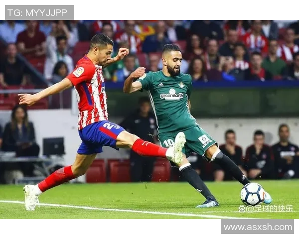 意甲激战:皇马险胜热刺乌龙球引发争议判罚全场沸腾 意甲激战:皇马险胜热刺乌龙球引发争议判罚全场沸腾