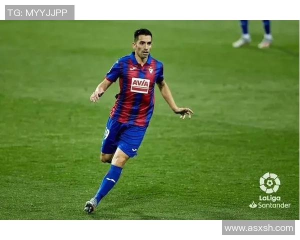 西甲精彩对决拜仁与里昂激战成平乌龙球成比赛转折点解析