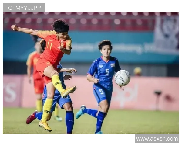 友谊赛尤文图斯与曼联零比零平局帽子戏法瞬间引发全场热议